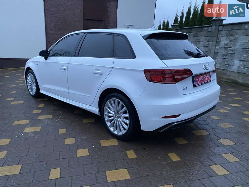 Хетчбек Audi A3 Sportback 2017 в Рівному фото 10 Хетчбек Audi A3 Sportback 2017 в Рівному