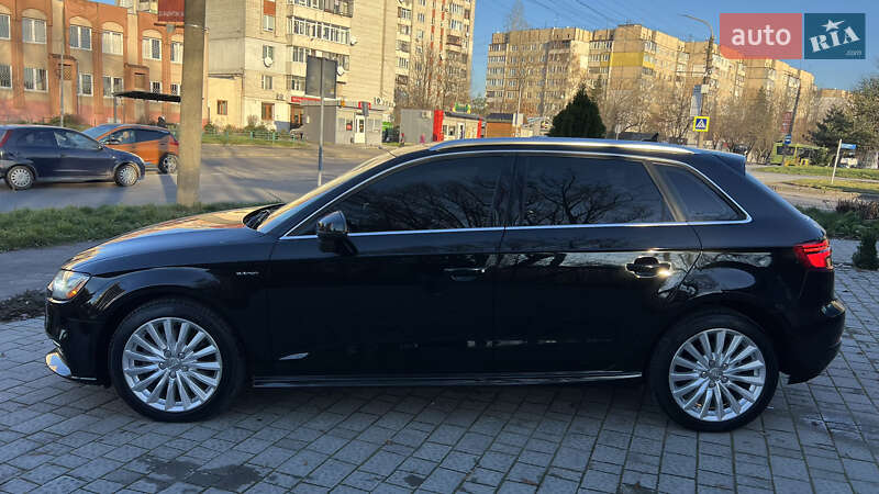 Хэтчбек Audi A3 Sportback 2017 в Львове фото 4 Хэтчбек Audi A3 Sportback 2017 в Львове