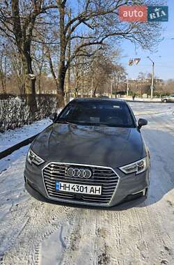 Хэтчбек Audi A3 Sportback 2016 в Одессе