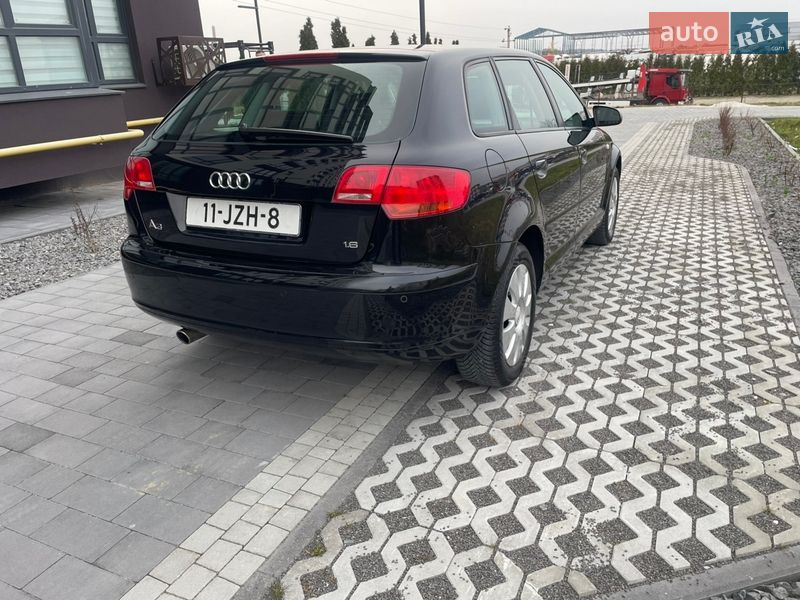 Хэтчбек Audi A3 Sportback 2006 в Городке