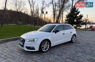 Хэтчбек Audi A3 Sportback 2013 в Киеве