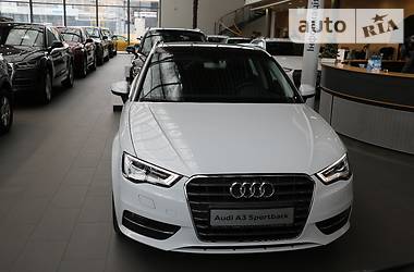 Седан Audi A3 2016 в 