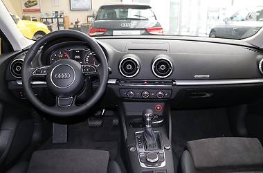 Седан Audi A3 2016 в 