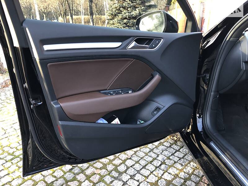 Седан Audi A3 2017 в Харькове