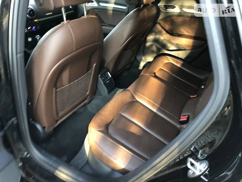 Седан Audi A3 2017 в Харькове