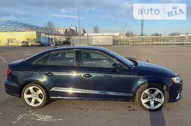Седан Audi A3 2017 в 