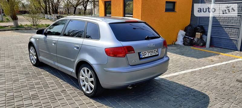 Хетчбек Audi A3 2006 в Мелітополі