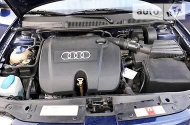 Купе Audi A3 2000 в 