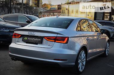 Седан Audi A3 2016 в Киеве