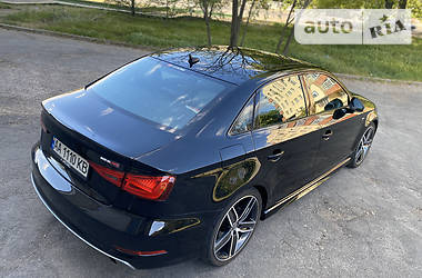Седан Audi A3 2016 в 