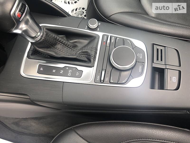 Седан Audi A3 2015 в Луцьку