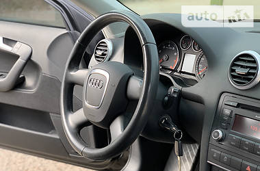Хетчбек Audi A3 2011 в 
