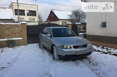 Хэтчбек Audi A3 2002 в Тячеве