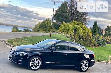 Седан Audi A3 2016 в 