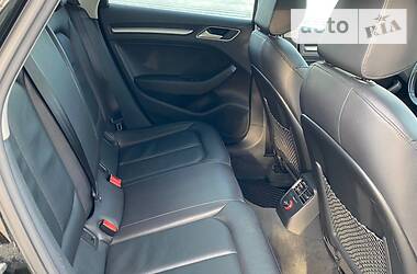 Седан Audi A3 2016 в 