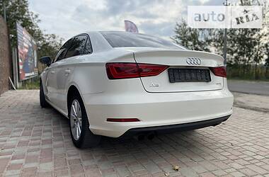 Седан Audi A3 2014 в Буче