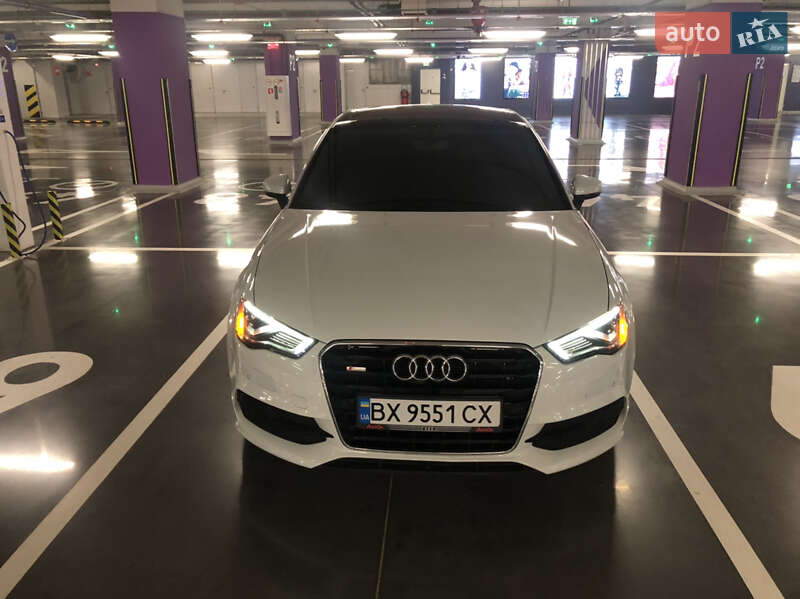Седан Audi A3 2016 в Хмельницком