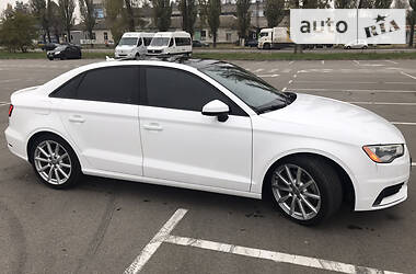 Седан Audi A3 2015 в Киеве