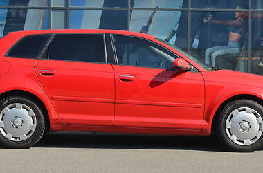 Хэтчбек Audi A3 2012 в Киеве