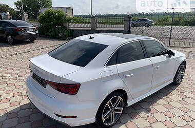 Седан Audi A3 2018 в 