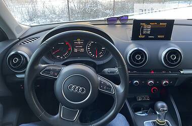 Хэтчбек Audi A3 2016 в Ужгороде