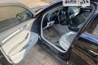 Седан Audi A3 2016 в 