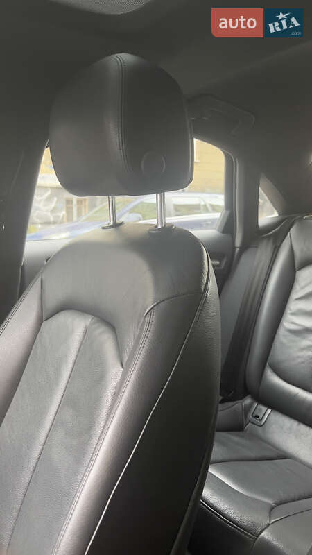 Седан Audi A3 2015 в Львове