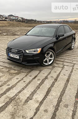 Седан Audi A3 2016 в 