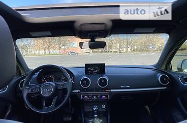 Седан Audi A3 2017 в Кропивницькому