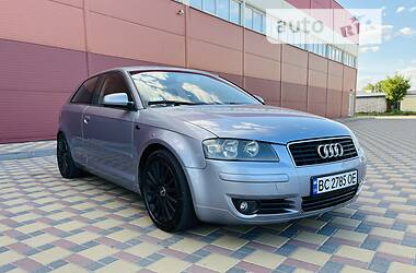 Хэтчбек Audi A3 2003 в 