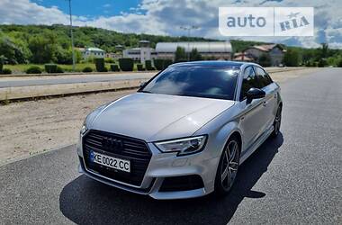 Седан Audi A3 2016 в Дніпрі