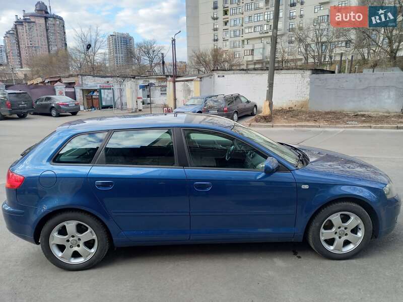 Хетчбек Audi A3 2004 в Києві