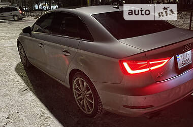 Седан Audi A3 2015 в Киеве