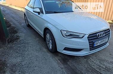 Седан Audi A3 2015 в 