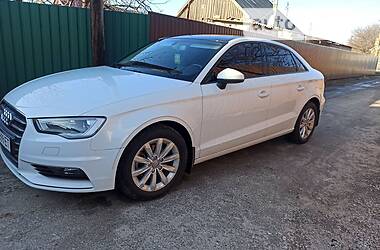 Седан Audi A3 2015 в 