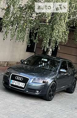 Хэтчбек Audi A3 2003 в Запорожье