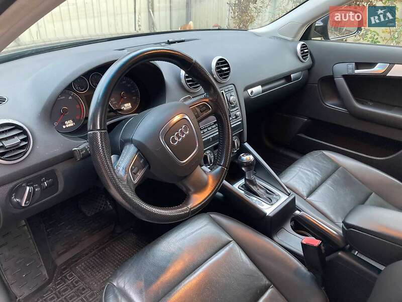 Хетчбек Audi A3 2010 в Черкасах