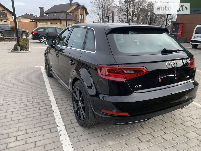 Хэтчбек Audi A3 2016 в Виннице