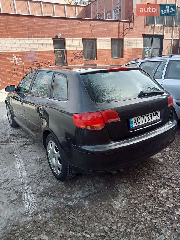 Хэтчбек Audi A3 2005 в Перечине