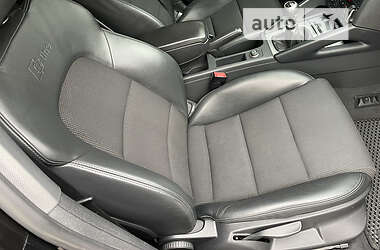 Хэтчбек Audi A3 2011 в 