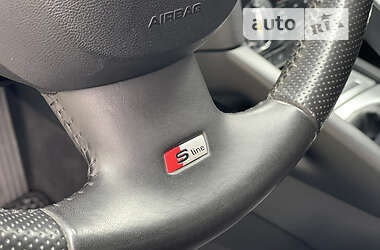 Хэтчбек Audi A3 2011 в 