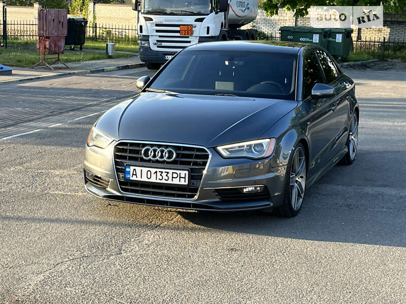 Седан Audi A3 2015 в Киеве