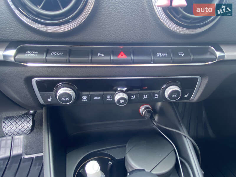 Хэтчбек Audi A3 2014 в Харькове