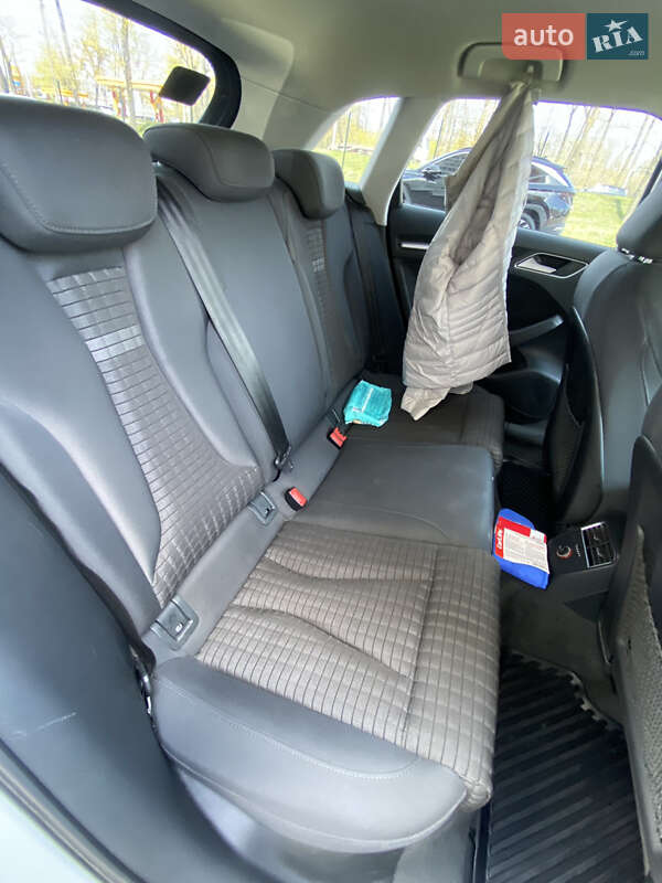 Хэтчбек Audi A3 2014 в Харькове