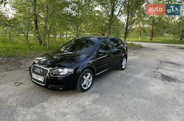 Хэтчбек Audi A3 2007 в 