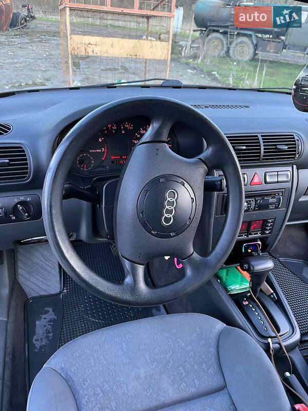 Хэтчбек Audi A3 1997 в Бориславе