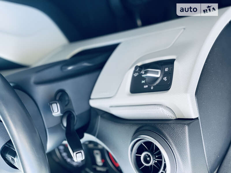 Хэтчбек Audi A3 2015 в Одессе