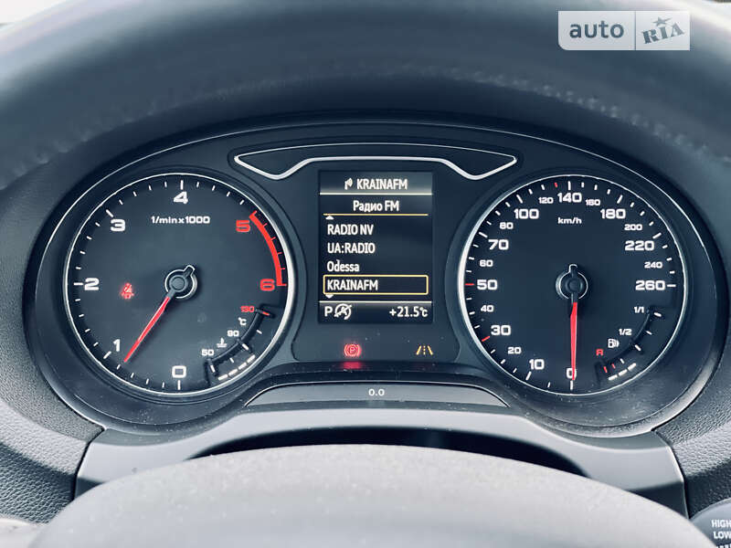 Хэтчбек Audi A3 2015 в Одессе