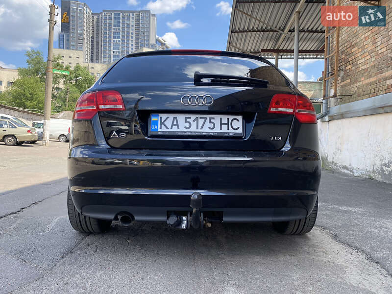 Хетчбек Audi A3 2012 в Києві