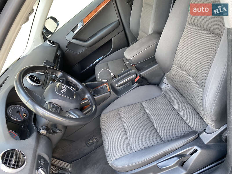 Хетчбек Audi A3 2012 в Києві